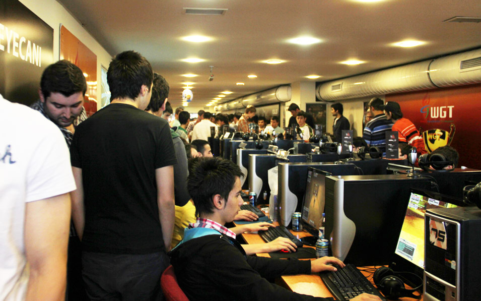 adeks06_b.jpg